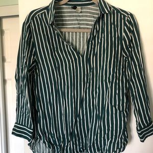 Quarter sleeve striped green blouse